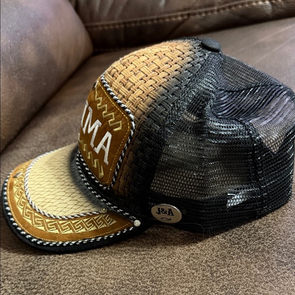 Colima Woven Trucker Hat - Picture 2 of 4